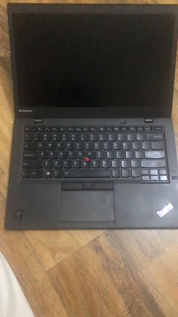 LENOVO I7