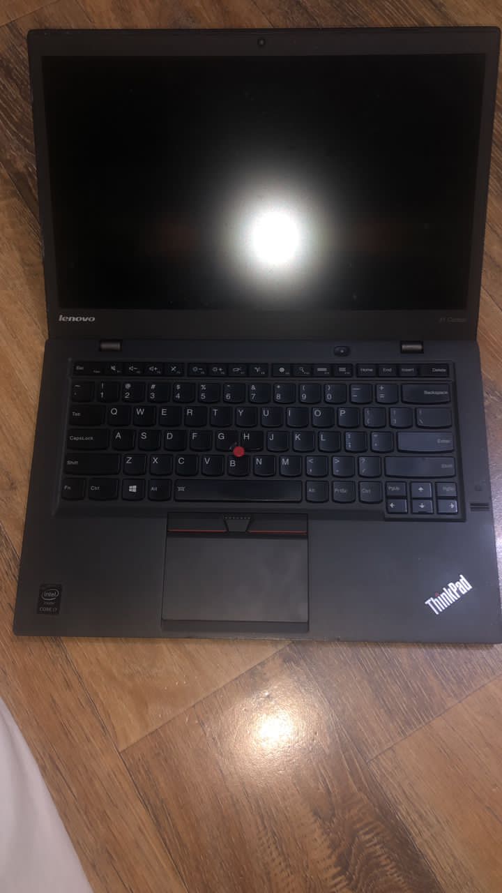 LENOVO I7